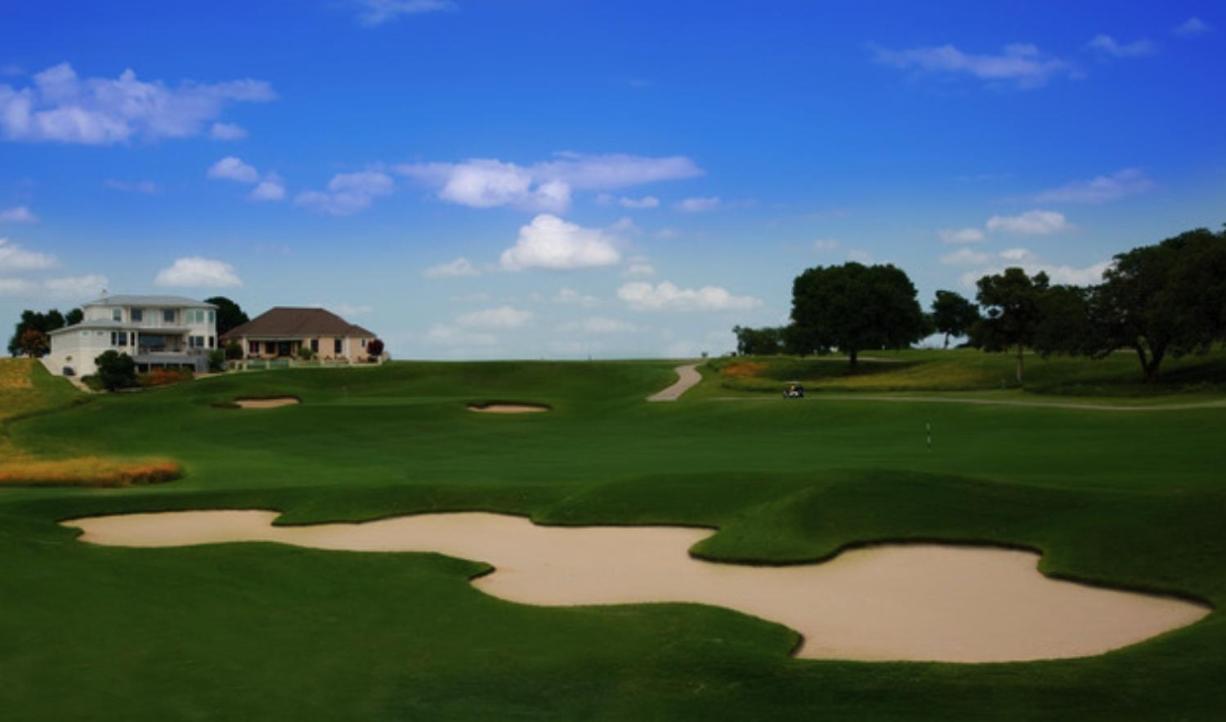 Golfer's Paradise Apartment
